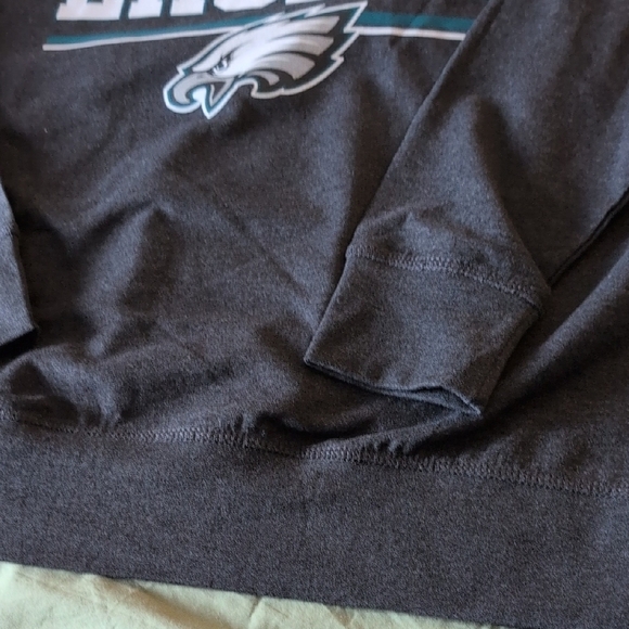 NFL Team Apparel Dark Gray T-Shirt - Picture 4 of 4